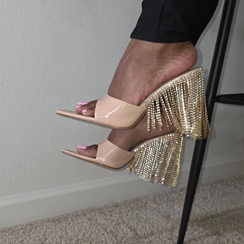Ladies pointed toe heels - Picture 3 of 3